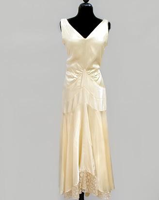 30S CHAMPAGNE SATIN DRESS
4